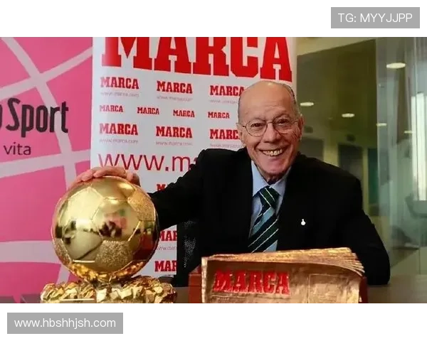 传奇22号足球明星的辉煌历程与场上风采解析